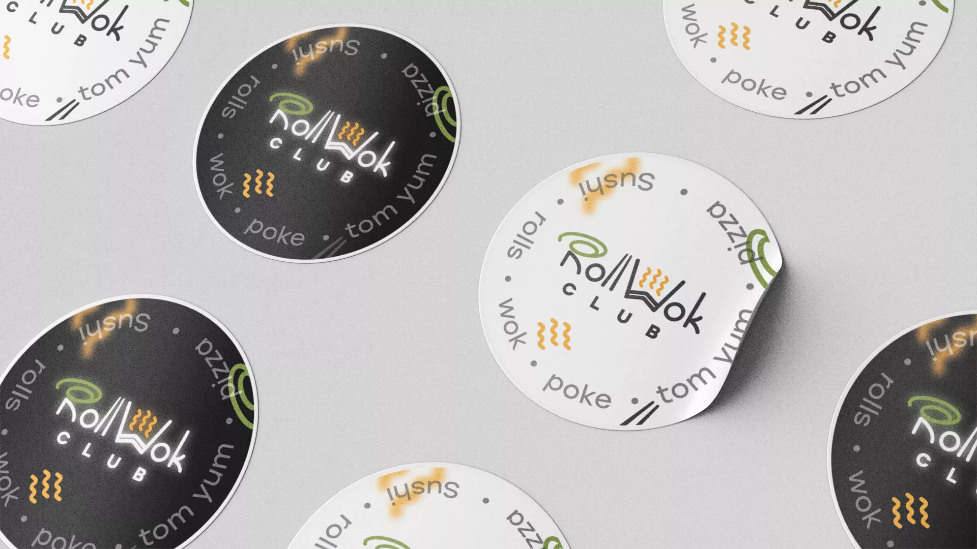 Разработка наклеек для суши-бара «Roll Wok Club» в Кирсе